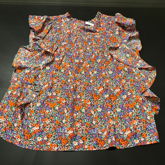 Floral Ruffel Sleeveless Top (Small) - Picture 2 of 2